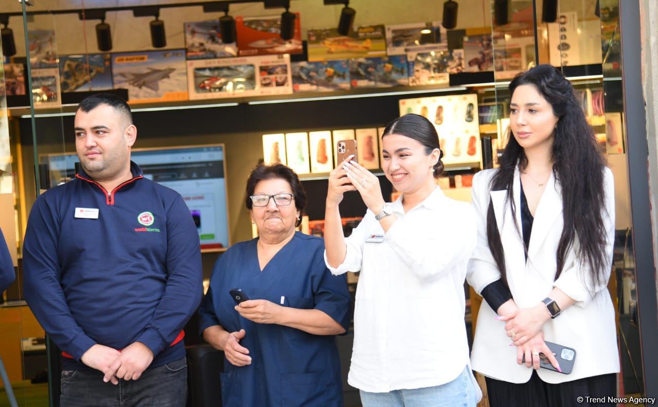В Баку прошло шествие по случаю 8 ноября - Дня Победы (ВИДЕО/ФОТО)