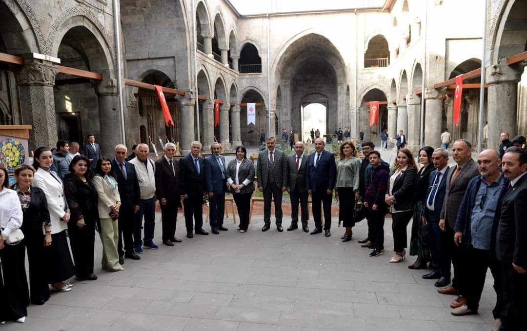 Искусство мастеров Нахчывана представлено в городах Турции (ФОТО)