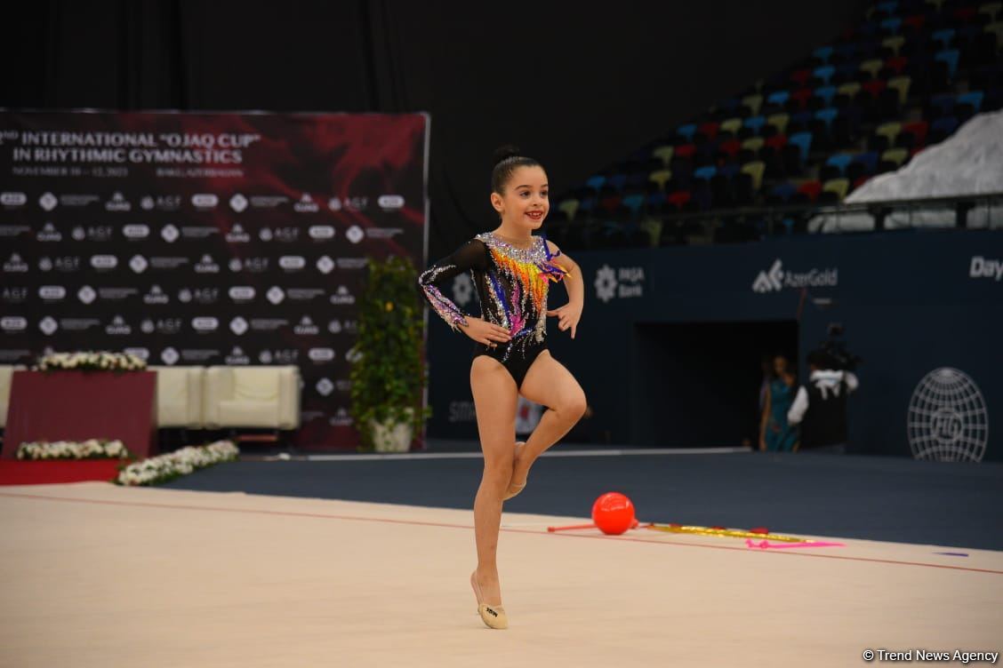 Стартовали соревнования 2-го Международного кубка "Оджаг" по художественной гимнастике (ФОТО)