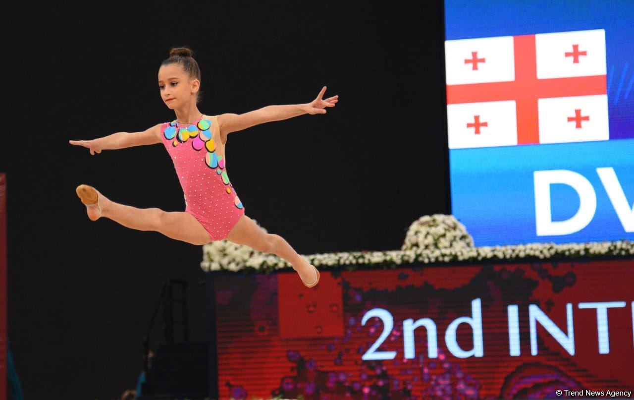 Стартовали соревнования 2-го Международного кубка "Оджаг" по художественной гимнастике (ФОТО)
