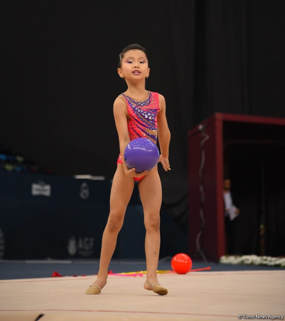 Стартовали соревнования 2-го Международного кубка "Оджаг" по художественной гимнастике (ФОТО)