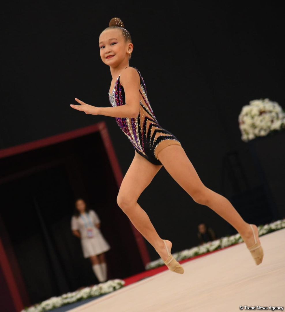 Стартовали соревнования 2-го Международного кубка "Оджаг" по художественной гимнастике (ФОТО)