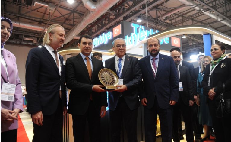 Состоялось торжественное открытие крупнейшей в регионе Baku International Book Fair 2023 (ФОТО)