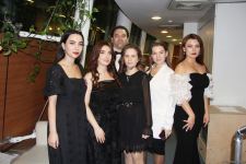 Воспитанники Фидан Гаджиевой выступили с концертом в честь Дня Победы и Дня Государственного флага (ВИДЕО, ФОТО)