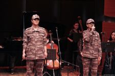 Воспитанники Фидан Гаджиевой выступили с концертом в честь Дня Победы и Дня Государственного флага (ВИДЕО, ФОТО)