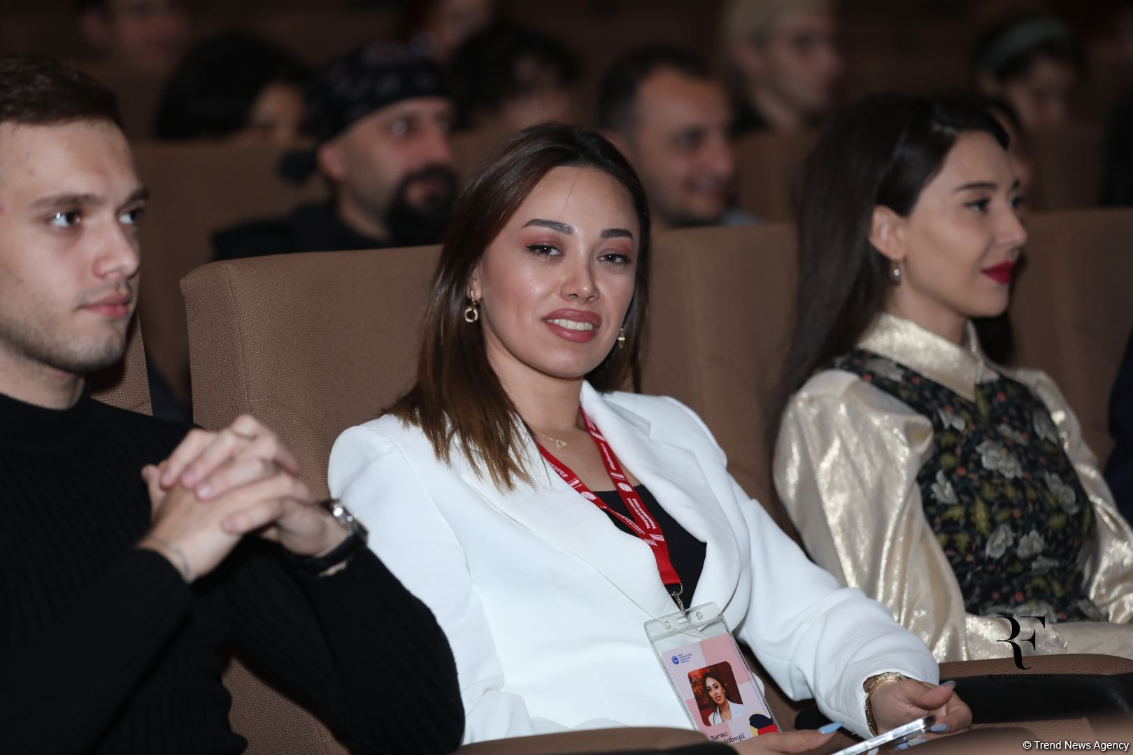 Праздник кино в Баку - торжественное открытие XIV Международного фестиваля короткометражных фильмов (ФОТО)