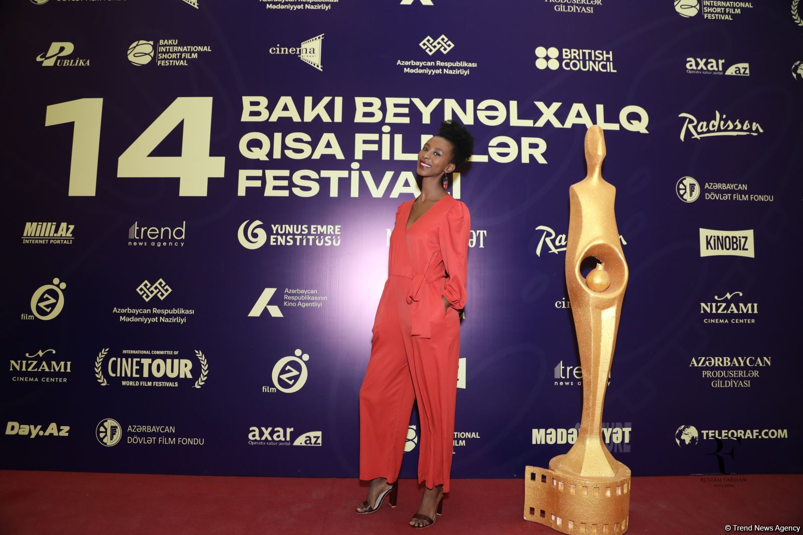 Праздник кино в Баку - торжественное открытие XIV Международного фестиваля короткометражных фильмов (ФОТО)