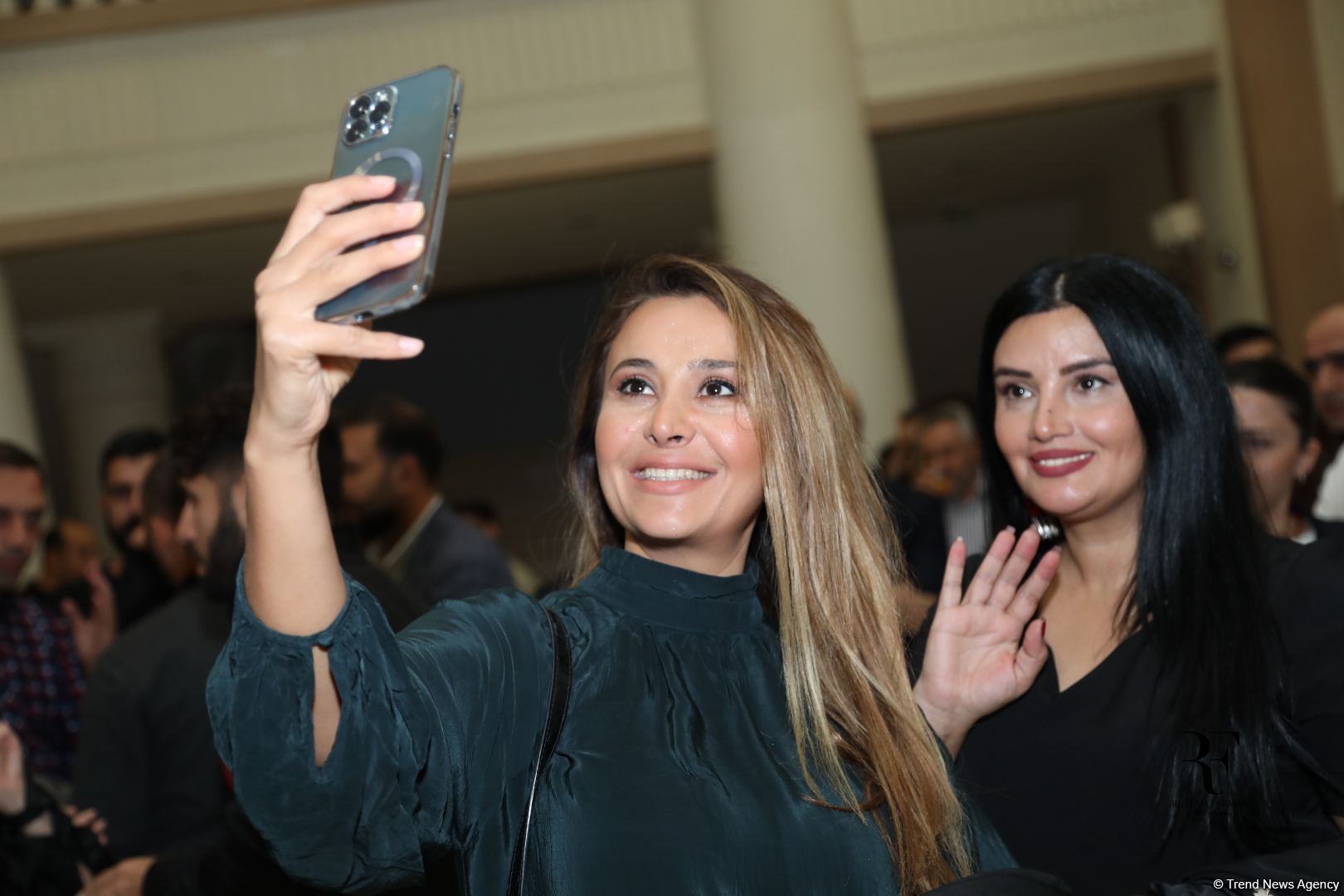 Праздник кино в Баку - торжественное открытие XIV Международного фестиваля короткометражных фильмов (ФОТО)