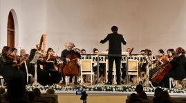 "Демон виолончели" выступил в Баку (ФОТО)