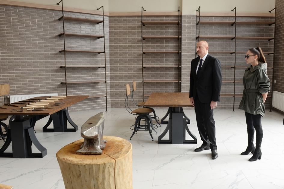 Президент Ильхам Алиев и Первая леди Мехрибан Алиева приняли участие в открытии филиала DOST EVİ Центра инклюзивного развития и творчества DOST в Исмайыллы (ФОТО)