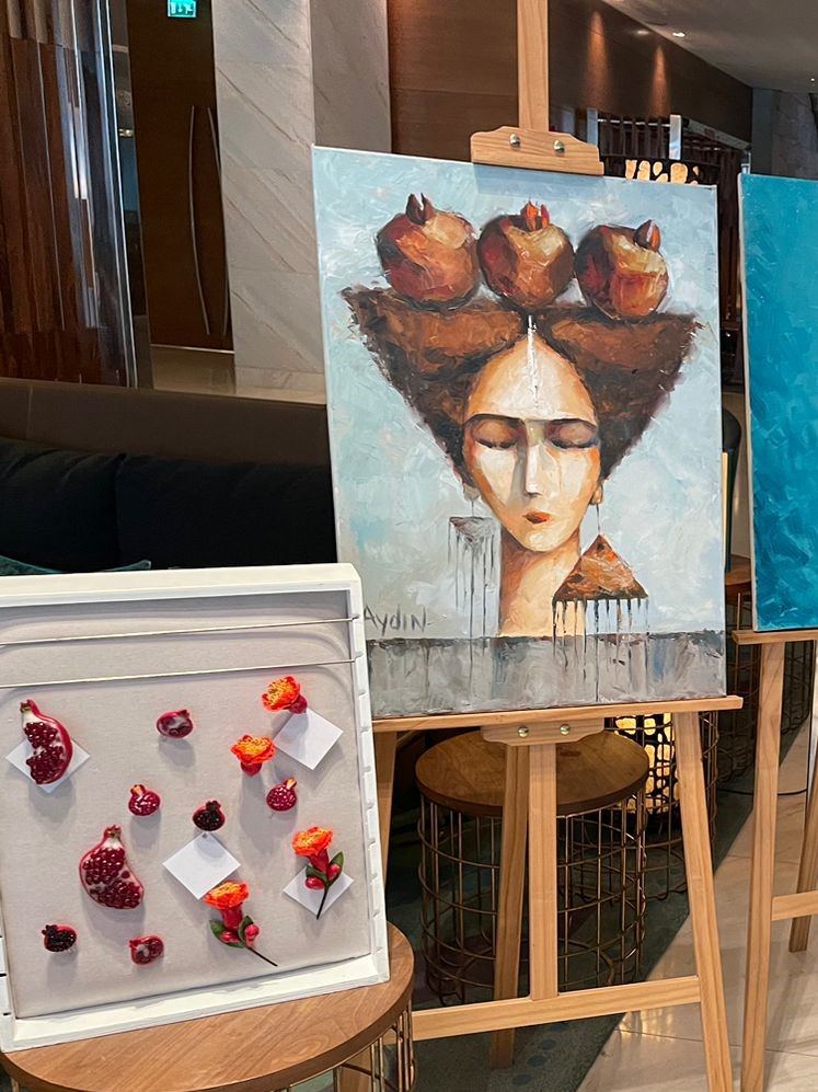 Азербайджанские художники отметили в Баку Праздник граната (ФОТО)