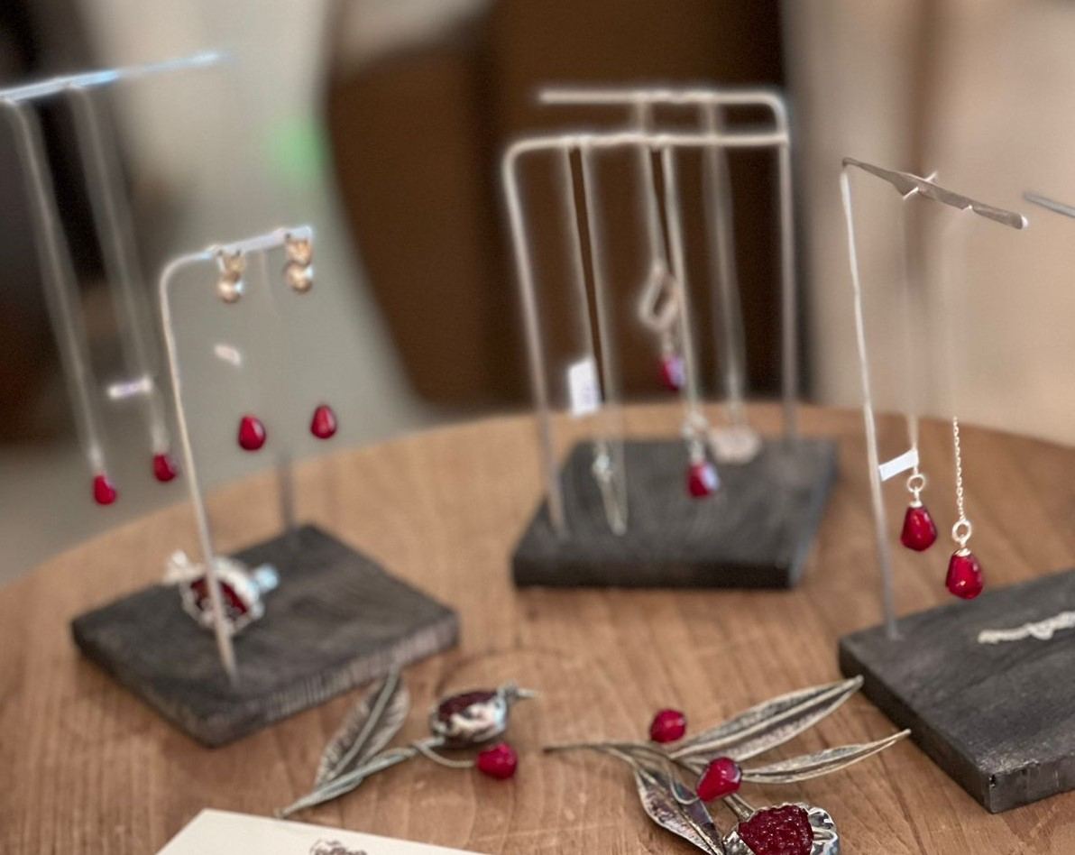 Азербайджанские художники отметили в Баку Праздник граната (ФОТО)