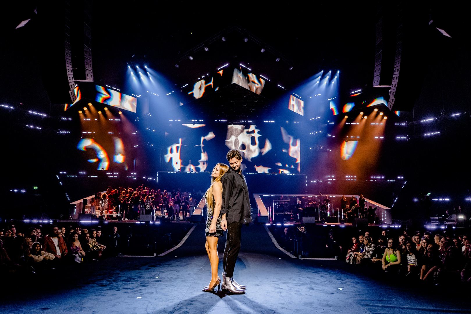 В Амстердаме прошел концерт звезд "Евровидения" с участием Нигяр Джамал и Эльдара Гасымова (ФОТО)