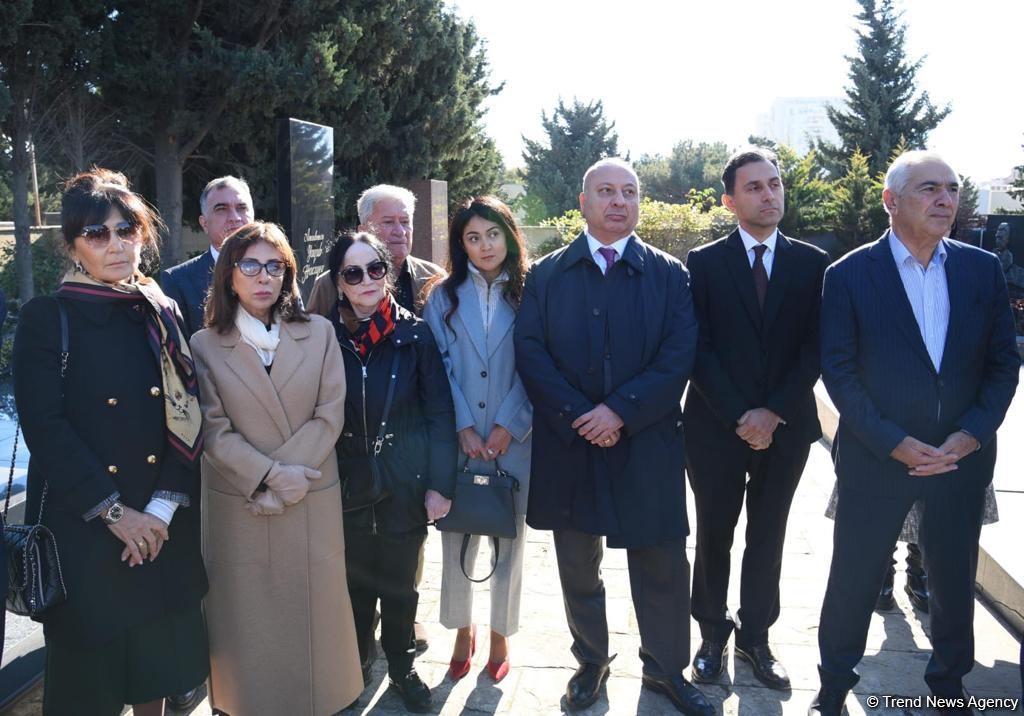 В Баку почтили память выдающегося представителя азербайджанского киноискусства Расима Оджагова (ФОТО)