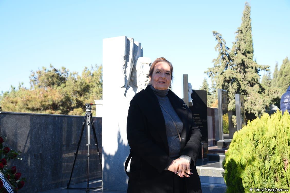 В Баку почтили память выдающегося представителя азербайджанского киноискусства Расима Оджагова (ФОТО)