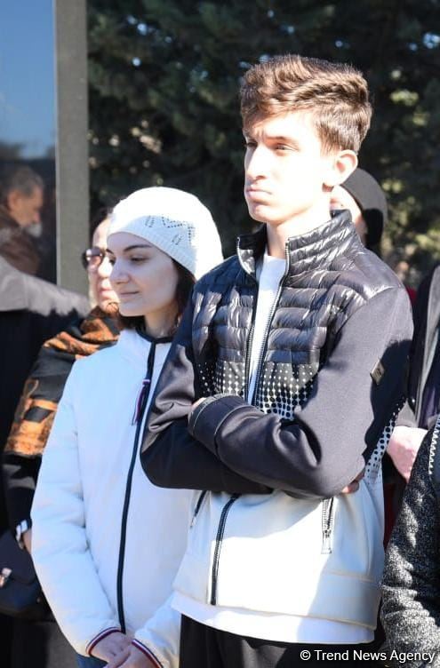 В Баку почтили память выдающегося представителя азербайджанского киноискусства Расима Оджагова (ФОТО)