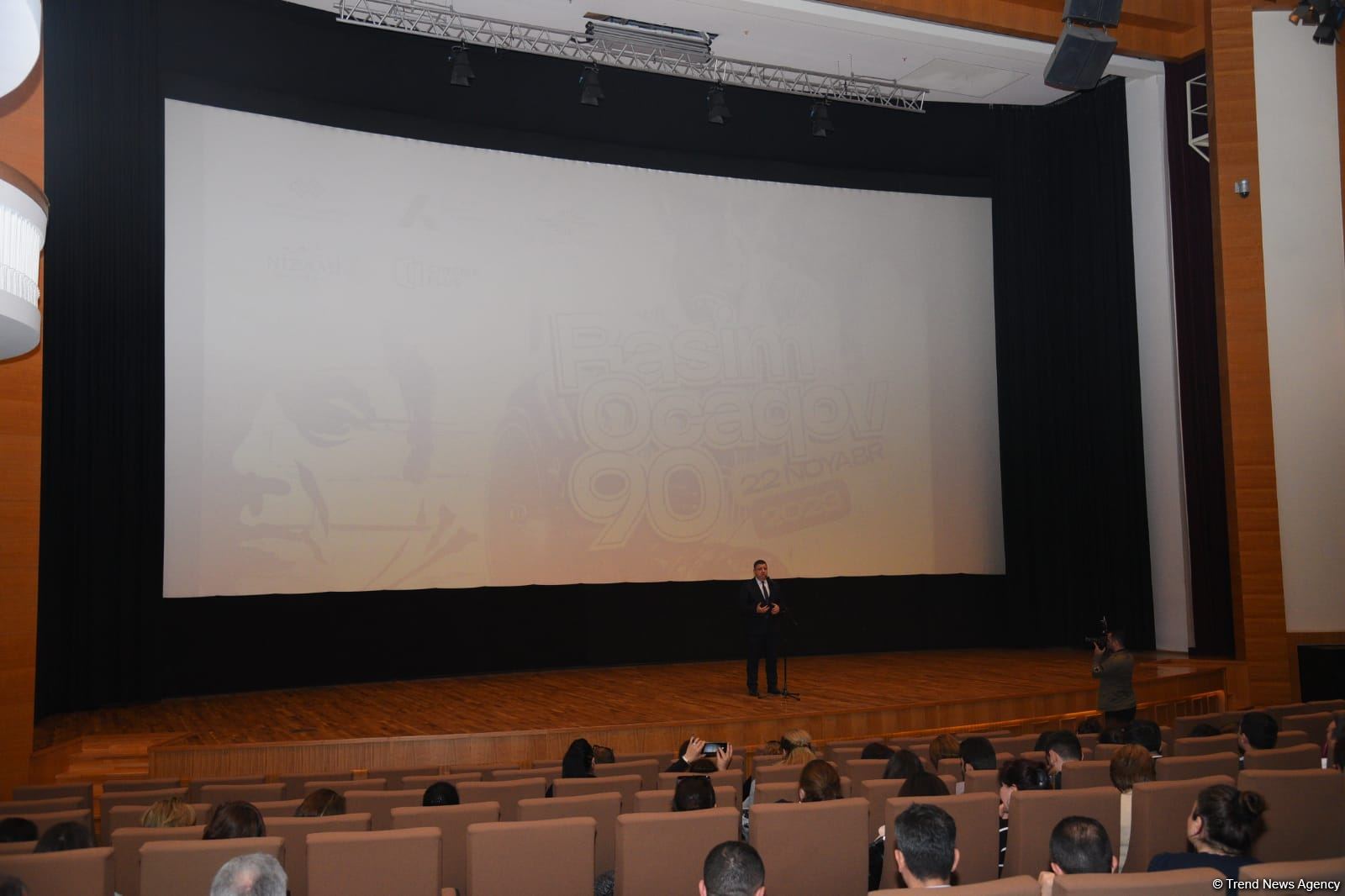 Свет его вечен… В Баку прошло мероприятие, посвященное 90-летию выдающегося режиссера Расима Оджагова (ФОТО)