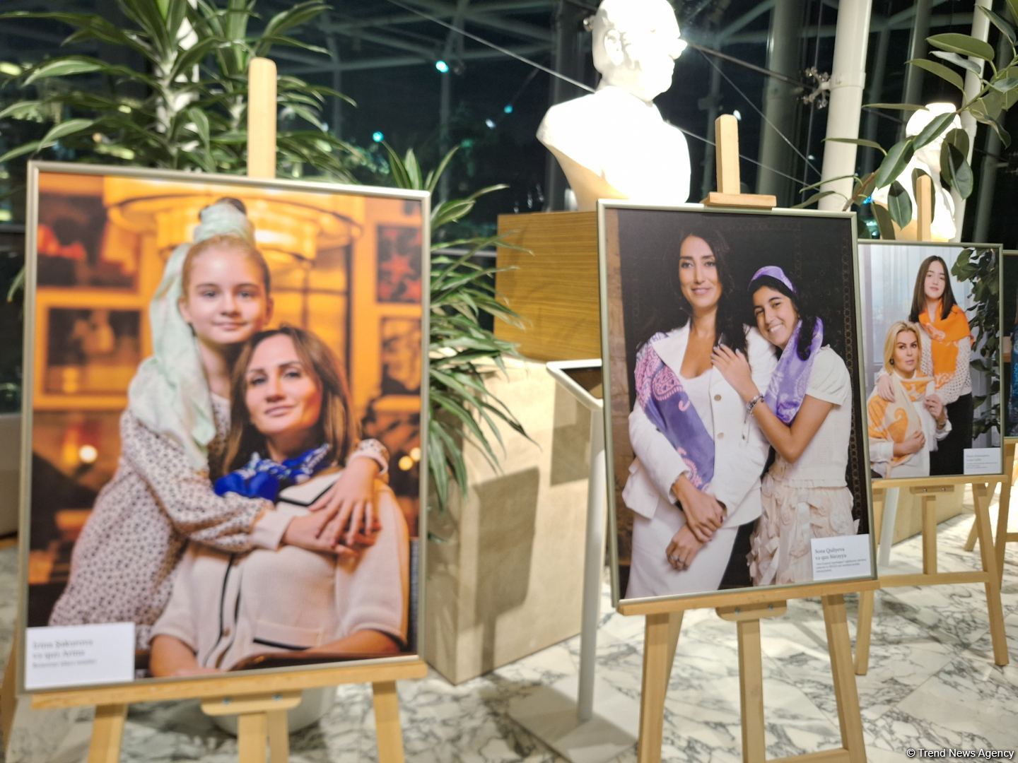 В Баку представлен социальный проект "YAŞADAQ. Ümid qanadları" (ФОТО)