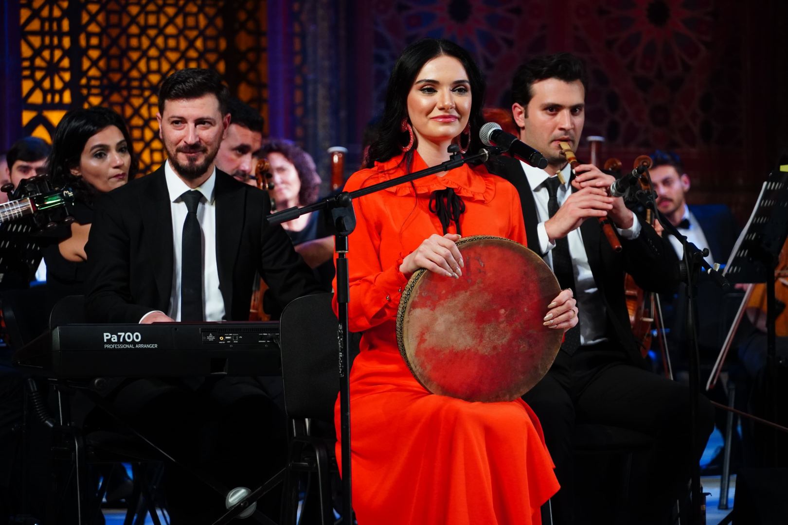 Красота и неповторимость азербайджанской музыки: Театр оперы и балета представил в Баку "Вечер мугама" (ФОТО)