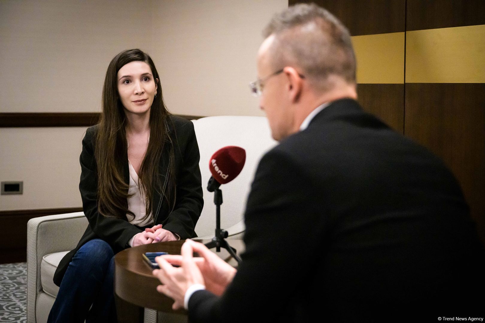 Восстановление Солтанлы даст возможность почти 5000 человек вернуться туда - Петер Сийярто (Эксклюзивное интервью) (ФОТО)