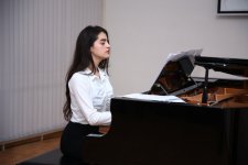 Душевная атмосфера бакинского вечера – звучит музыка великого Арифа Меликова (ФОТО)