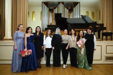 Взгляд надежды… Концерт и выставка памяти Арифа Меликова (ФОТО)