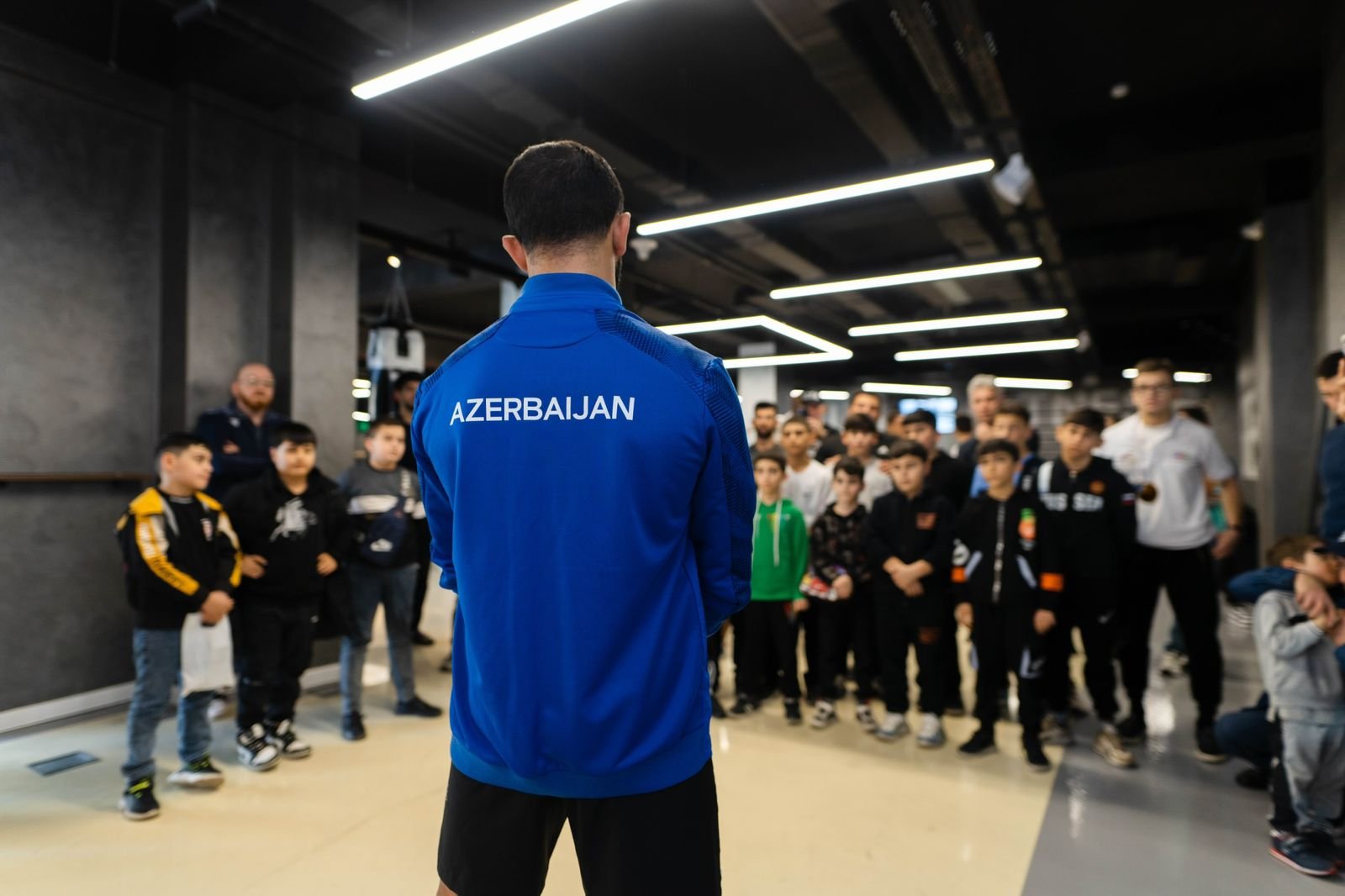 Бросок с обратного захвата… Мастер-класс Рафига Гусейнова (ФОТО)