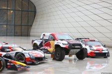 В Баку в рамках Недели FIA прошла выставка спортивных автомобилей (ФОТО/ВИДЕО)