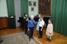 История одной дружбы. В Доме-музее Самеда Вургуна отметили 100-летие Расула Гамзатова (ФОТО)