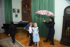 История одной дружбы. В Доме-музее Самеда Вургуна отметили 100-летие Расула Гамзатова (ФОТО)