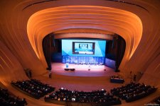 В Баку состоялось итоговое заседание Генеральной ассамблеи FIA (ФОТО)