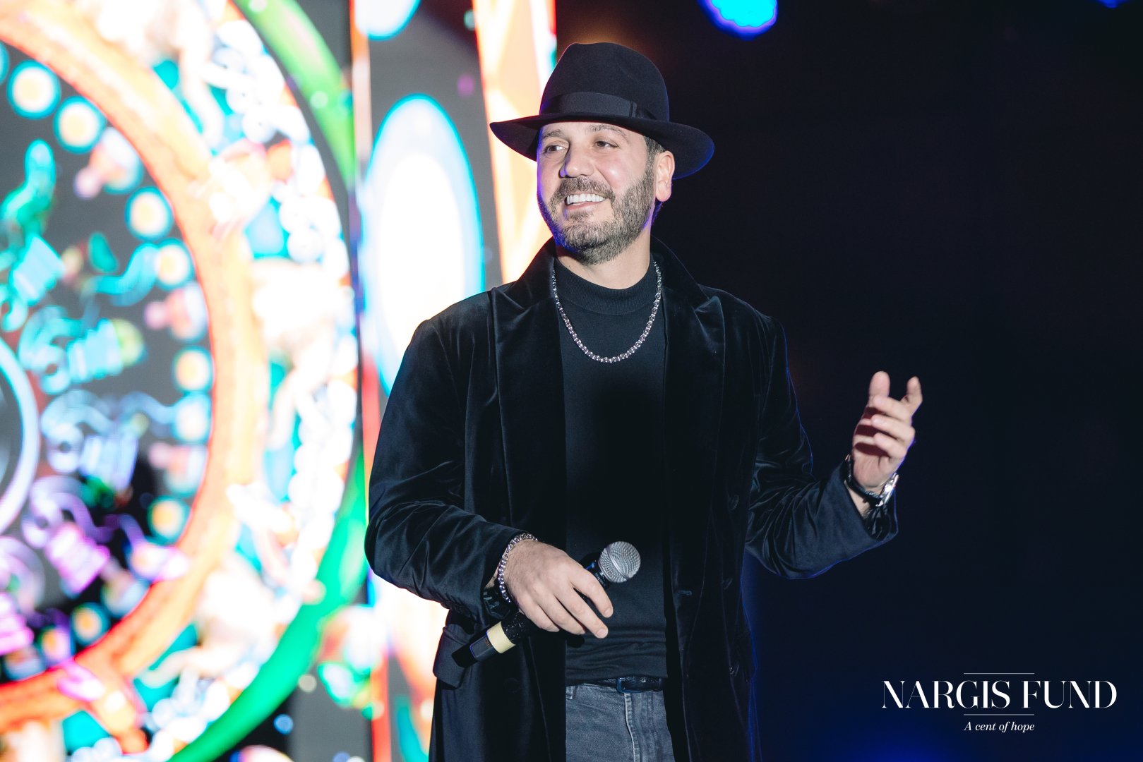 Состоялось грандиозное открытие благотворительной ярмарки Soyuq Əllər, İsti Ürək  2023-2024 (ФОТО)