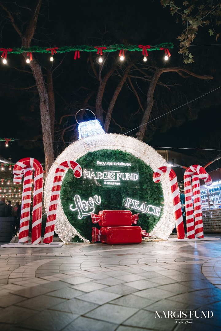 Состоялось грандиозное открытие благотворительной ярмарки Soyuq Əllər, İsti Ürək  2023-2024 (ФОТО)