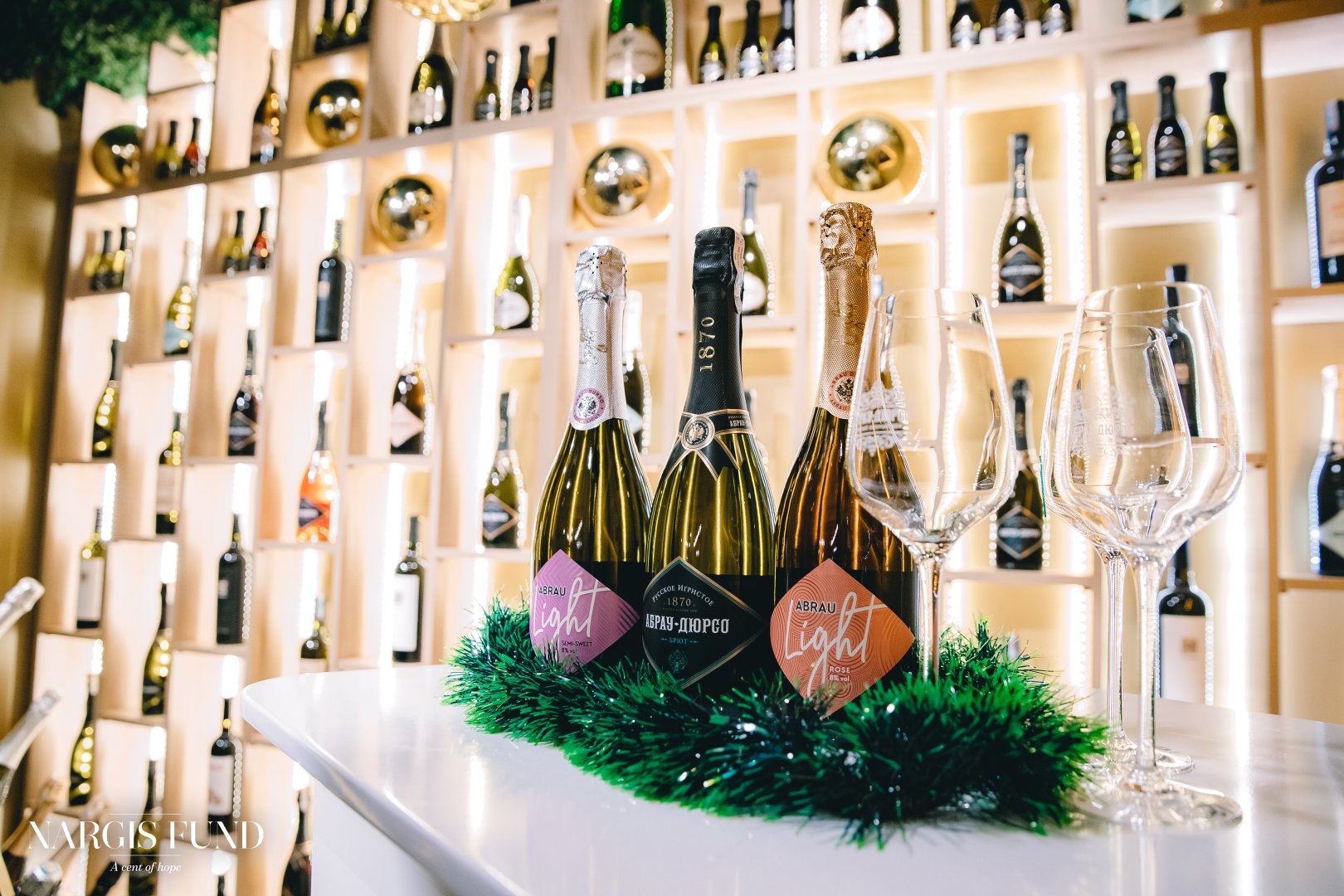 Состоялось грандиозное открытие благотворительной ярмарки Soyuq Əllər, İsti Ürək  2023-2024 (ФОТО)