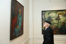 В Баку открылась выставка работ выдающегося художника, 95-летнего Тофига Агабабаева "Диалог со временем" (ФОТО)