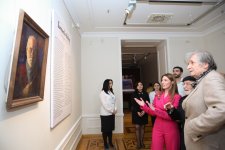 В Баку открылась выставка работ выдающегося художника, 95-летнего Тофига Агабабаева "Диалог со временем" (ФОТО)