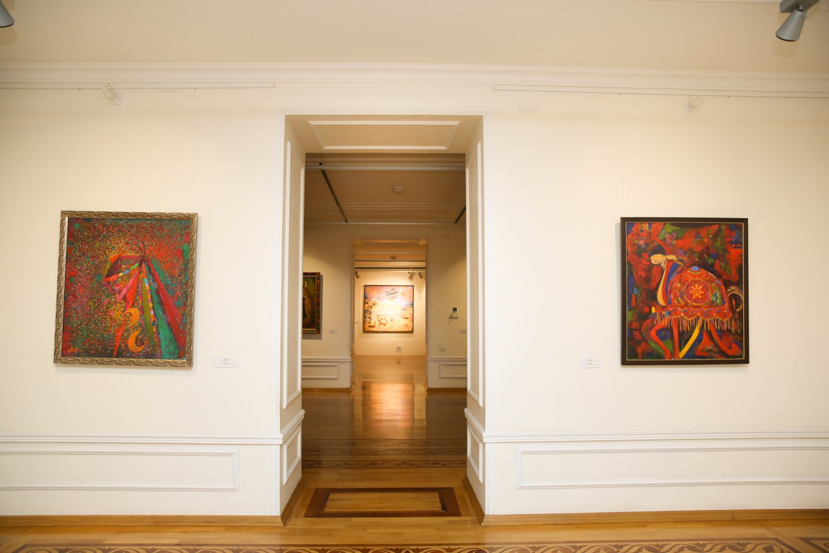 В Баку открылась выставка работ выдающегося художника, 95-летнего Тофига Агабабаева "Диалог со временем" (ФОТО)