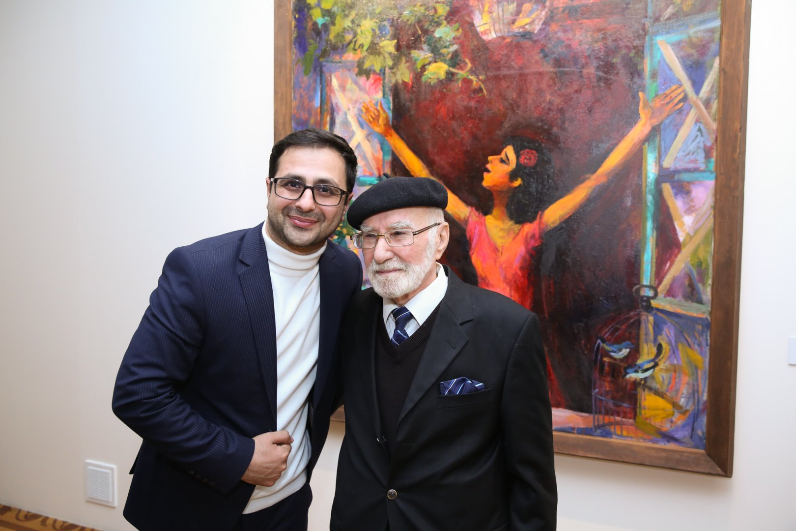 В Баку открылась выставка работ выдающегося художника, 95-летнего Тофига Агабабаева "Диалог со временем" (ФОТО)