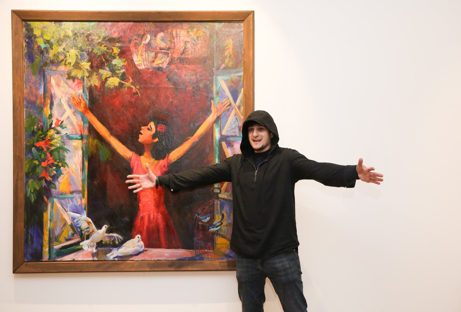 В Баку открылась выставка работ выдающегося художника, 95-летнего Тофига Агабабаева "Диалог со временем" (ФОТО)