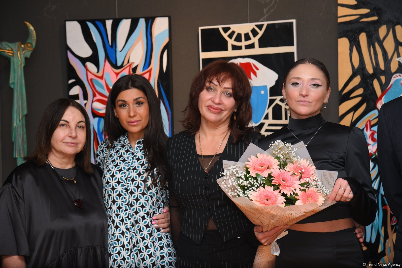 TOUCH of COLOR  Илоны Нагиевой - свобода самовыражения и переформатирование индустриального стиля (ФОТО)