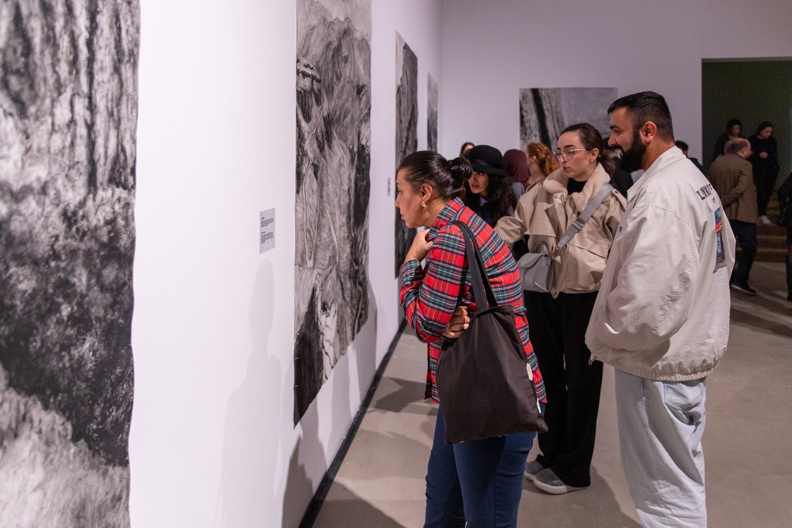 В Центре YARAT состоялось открытие выставок азербайджанских и грузинских художников - "Проверено, мин нет!" и "Эквинокс" (ФОТО)