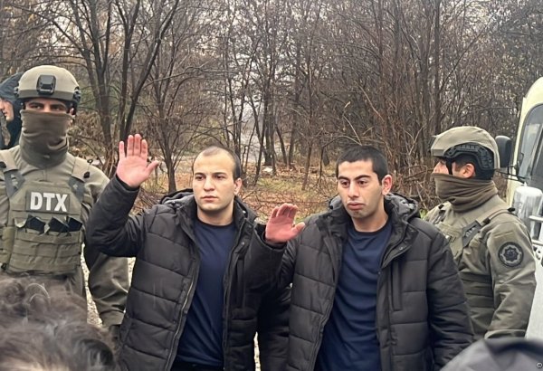 Первые кадры с вызволенными из армянского плена Гусейном Ахундовым и Агшином Бабировым (ФОТО)