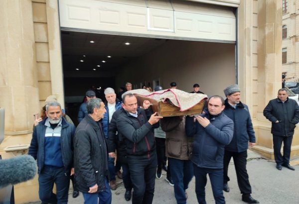 В Баку простились с народным артистом Рамизом Меликом (ФОТО)