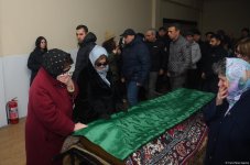 В Баку проходит церемония прощания с народным артистом Рамизом Меликом (ФОТО)