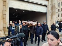 В Баку простились с народным артистом Рамизом Меликом (ФОТО)