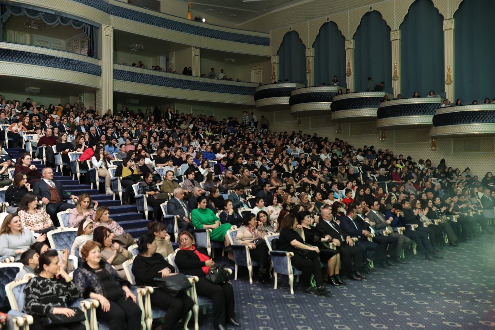 Концерт в память о великом Рашиде Бейбутове в Гяндже вызвал большой интерес (ФОТО)