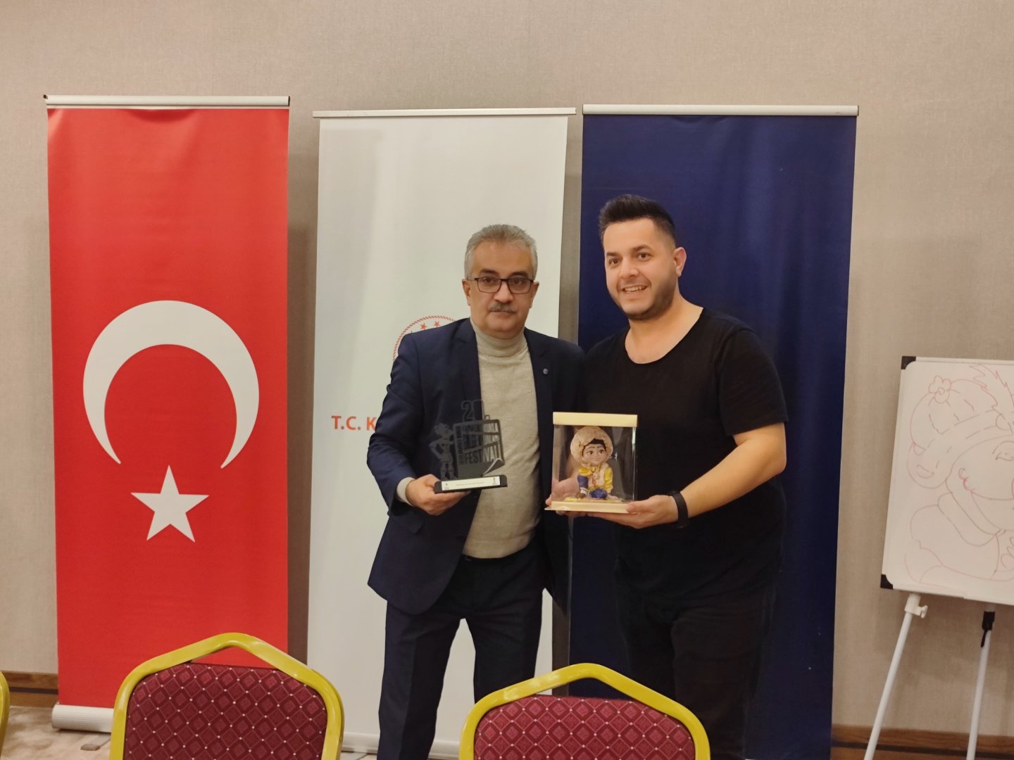 Азербайджанский кукольный театр с успехом выступил на фестивале в Турции (ФОТО)