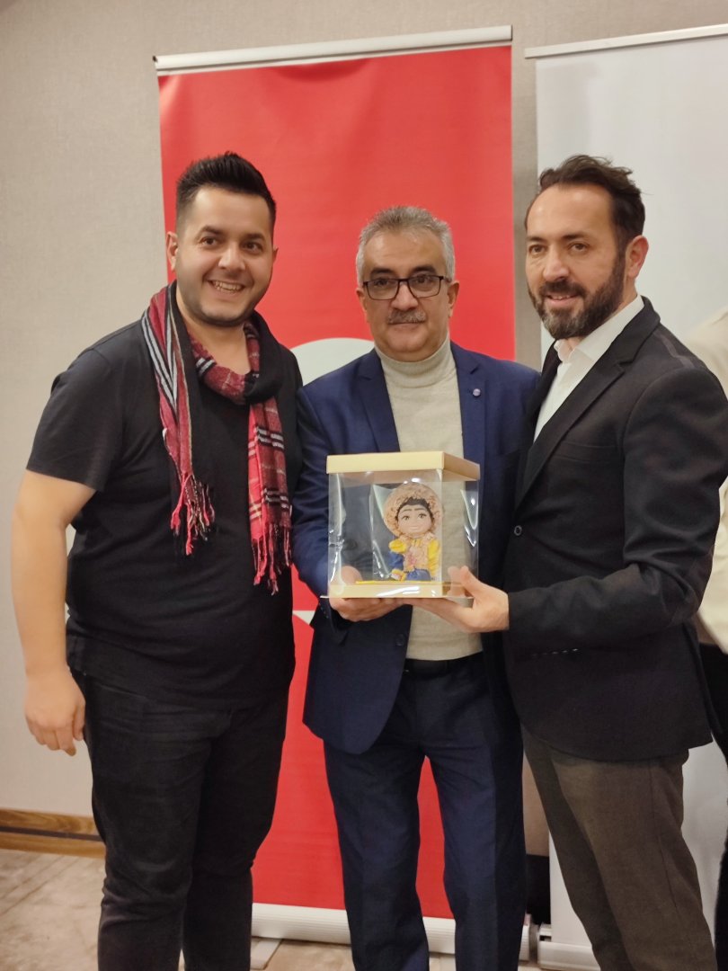 Азербайджанский кукольный театр с успехом выступил на фестивале в Турции (ФОТО)