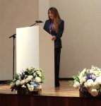 Заслуженная артистка Азербайджана Хусния Мурватова выступила на международном форуме в Бишкеке (ФОТО)