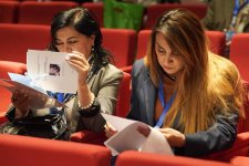 Заслуженная артистка Азербайджана Хусния Мурватова выступила на международном форуме в Бишкеке (ФОТО)